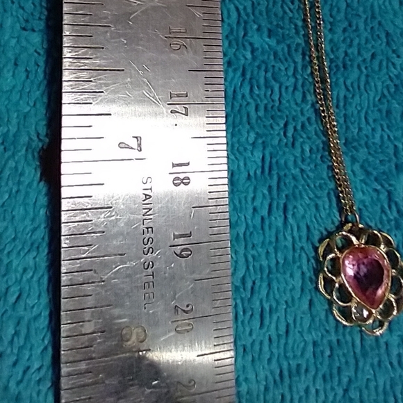 Elegant Pink Heart Pendant Necklace vintage - Picture 2 of 4